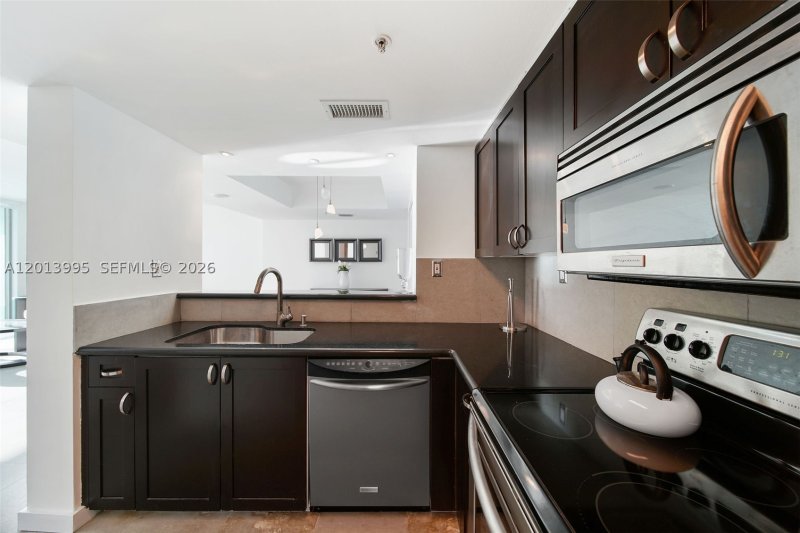 Apartment for rent at Floridian 805