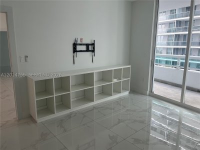 Comprar apartamento no 1800 Club 614