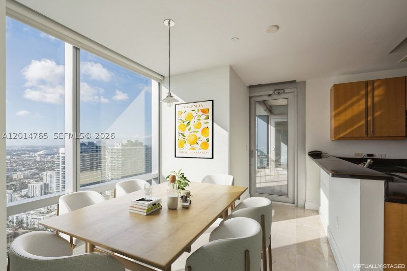 Alquiler de apartamento en Four Seasons Millenium Tower I 57B