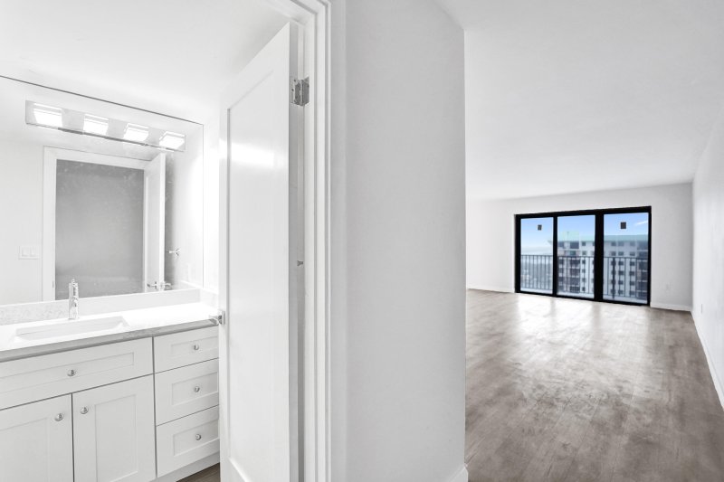 Condo for sale at The Summit 2509s