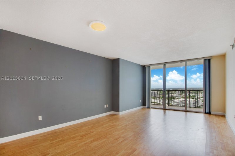 Apartment for rent at Opera Tower 3111