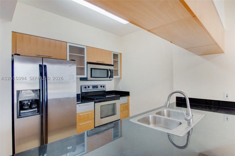 Apartment for rent at Opera Tower 3111