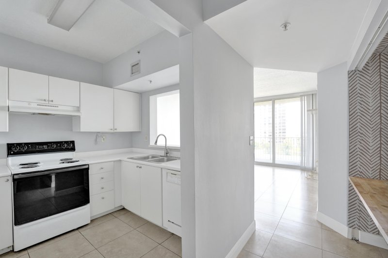 Condo for sale at The Tides at Bridgeside Square 807