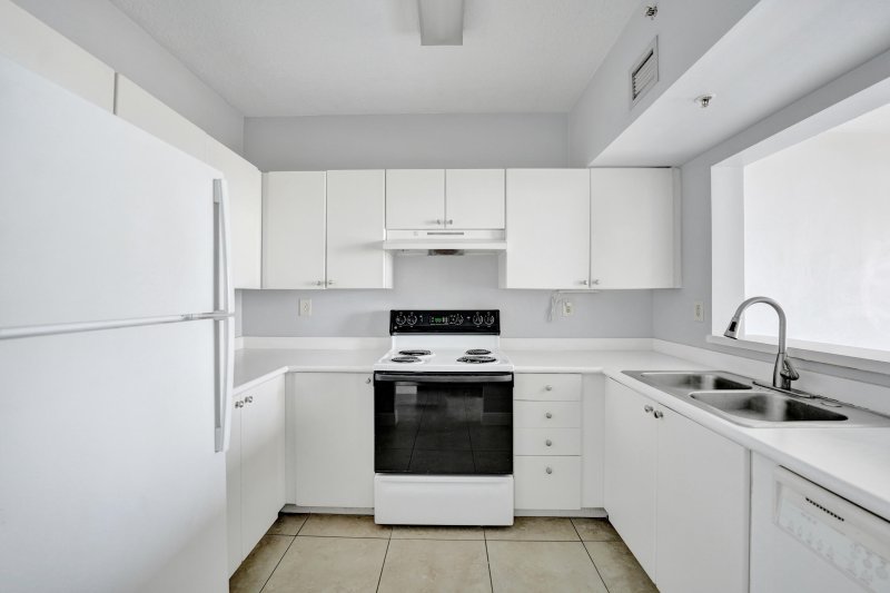 Condo for sale at The Tides at Bridgeside Square 807