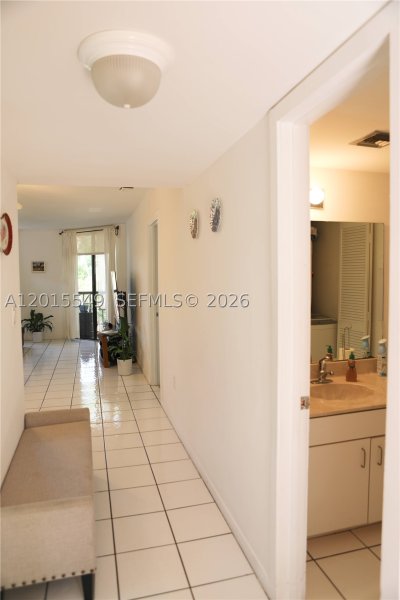 Apartment for rent at Ocean Village 3030