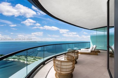 Una Residences at Brickell Apt #3601