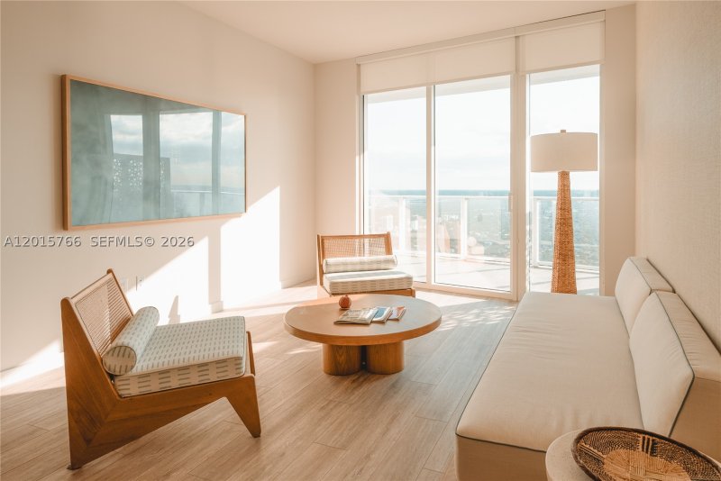 Property photo # 0
