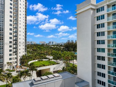 Aluguel de apartamento no Aventura Beach Club 707