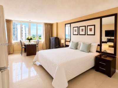 Aluguel de apartamento no Aventura Beach Club 707