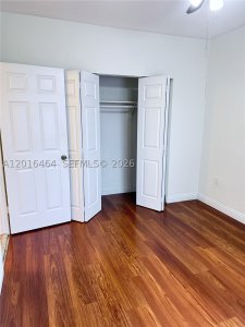Aluguel de apartamento no Villa Capri 301