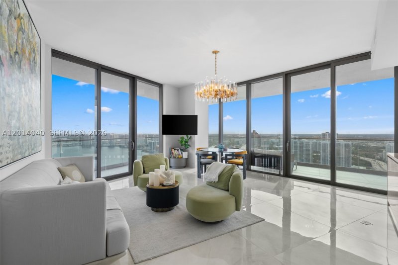 Condo for sale at Residences by Armani / Casa 3205