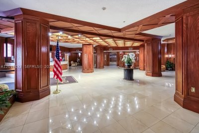 Aluguel de apartamento no Prince George 15C