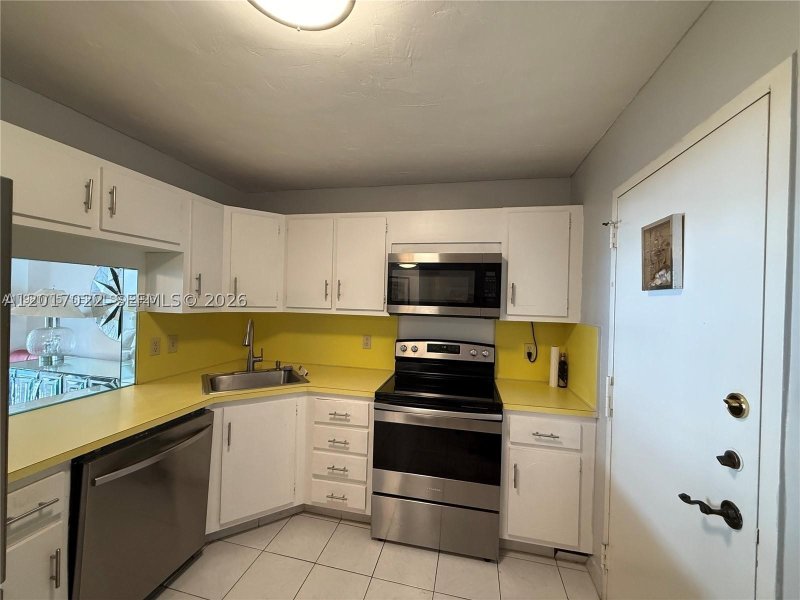 Apartment for rent at Prince George 15C
