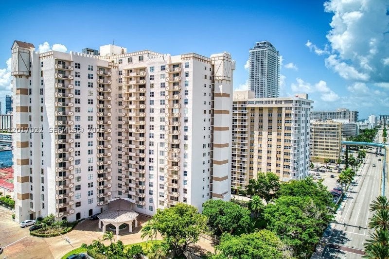 Apartment for rent at Prince George 15C