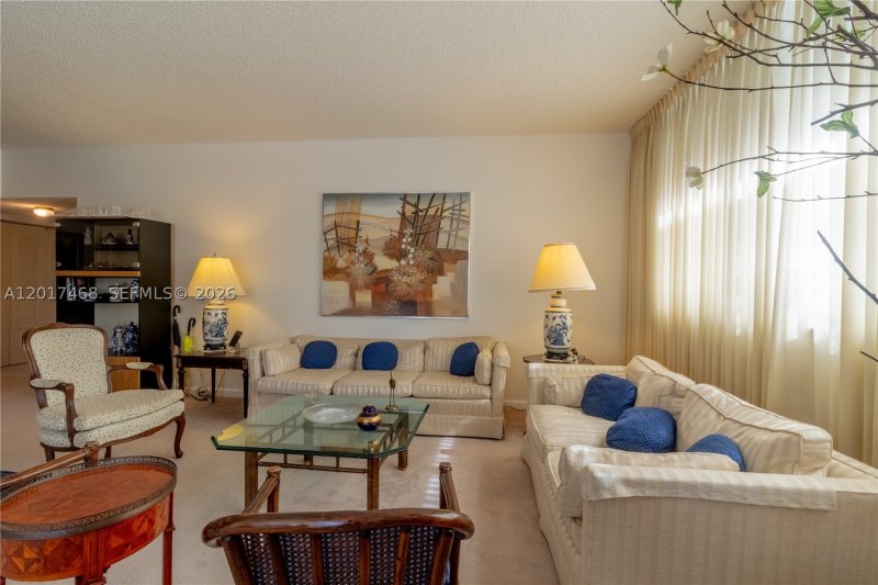 Condo for sale at Winston Towers L12