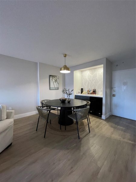 Alquiler de apartamento en Coastal Towers 1027