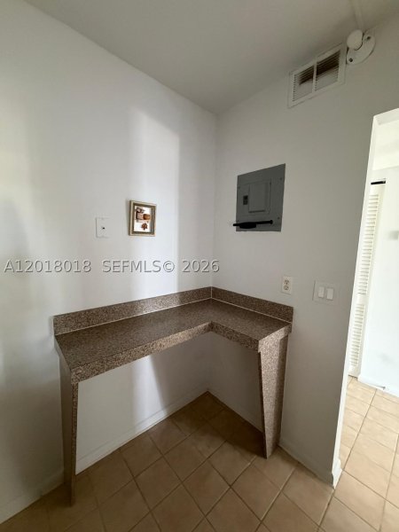 Condo for sale at Imperial Towers 319