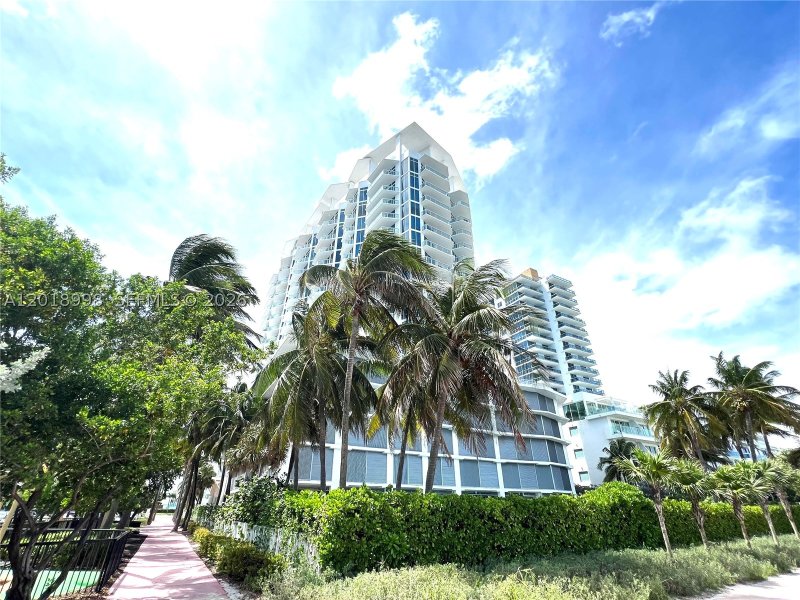 Apartment for rent at Bel Aire 1801