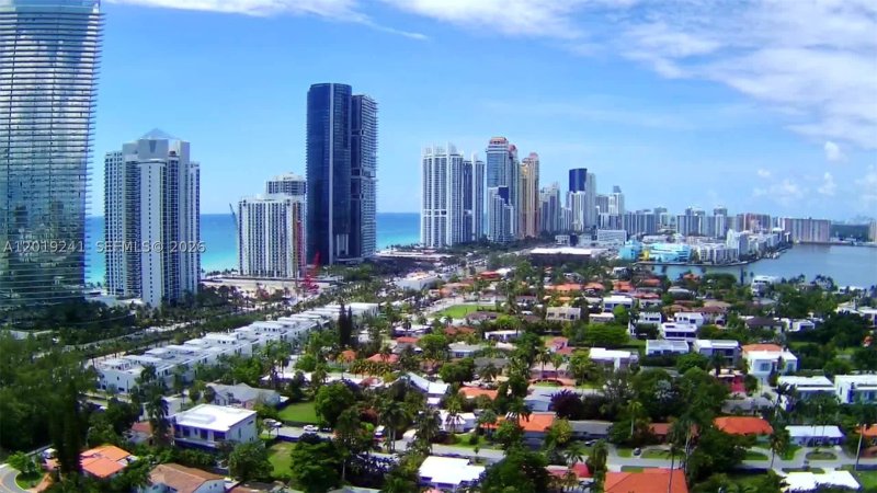 Comprar apartamento no Ocean View 418
