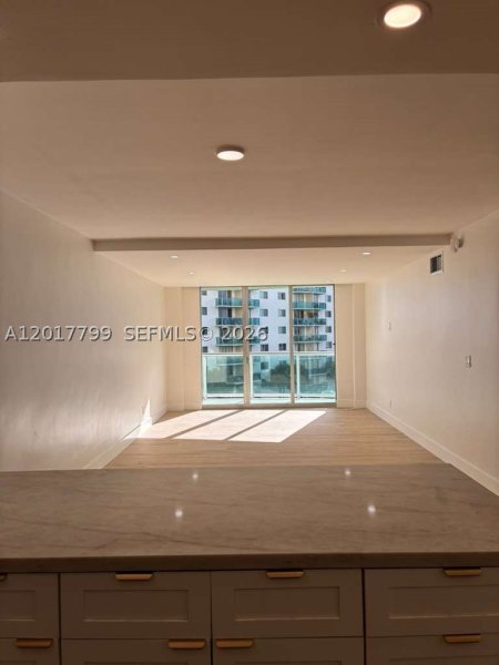 Comprar apartamento no Ocean View 520