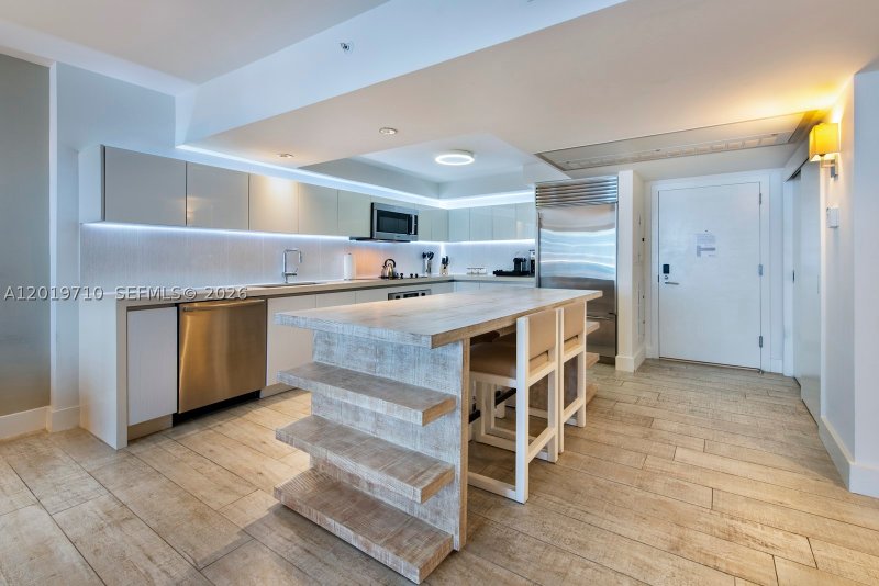 Apartment for rent at 1 Hotel & Homes South Beach 1012