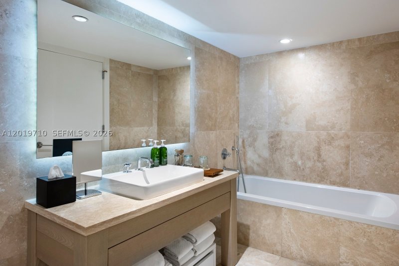 Apartment for rent at 1 Hotel & Homes South Beach 1012