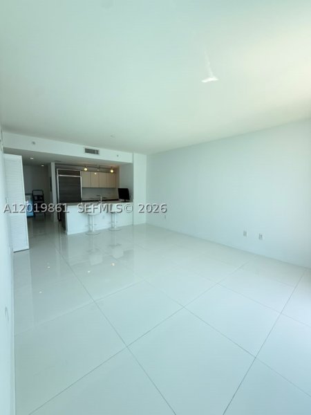 Comprar apartamento en 1100 Millecento 3302