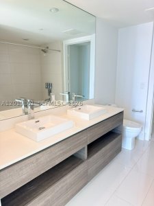Comprar apartamento en 1100 Millecento 3302