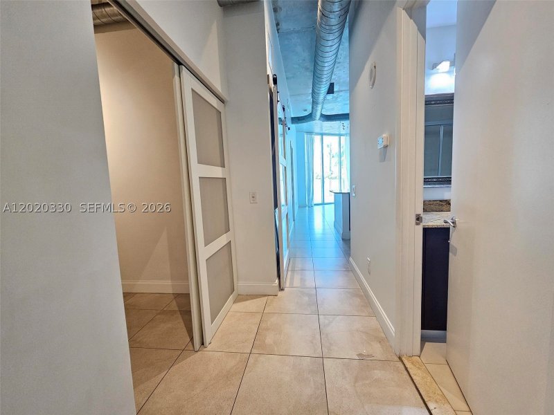 Apartment for rent at Uptown Marina Lofts 323