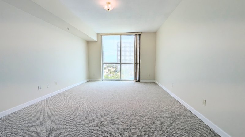 Condo for sale at Ocean Marine Yacht Club 701