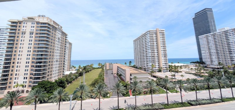 Condo for sale at Ocean Marine Yacht Club 701
