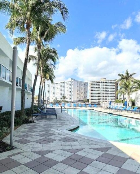 Condo for sale at Ocean Marine Yacht Club 701