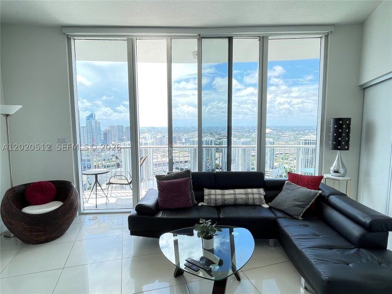 Condo for sale at Opera Tower 5614