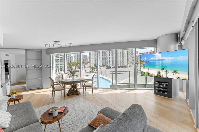Comprar apartamento en Mint at Riverfront 1201