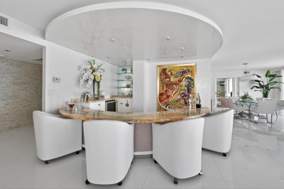 Comprar apartamento no Bal Harbour 101 Condo 1401