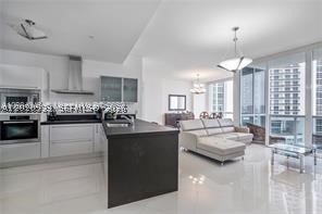 Aluguel de apartamento no Trump Royale 3407