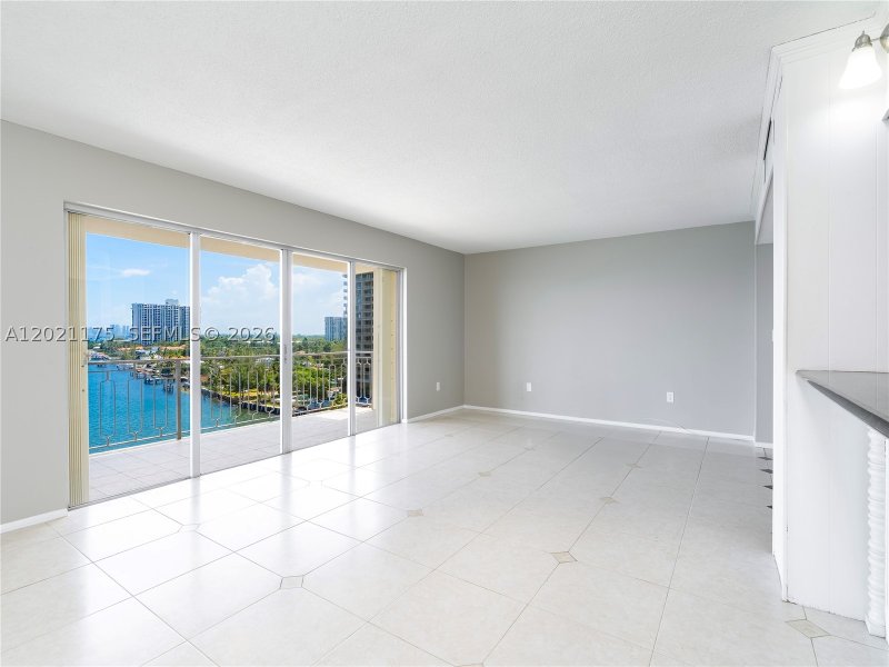 Condo for sale at The Jockey Club I 912