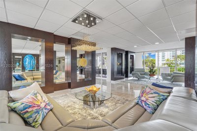 Comprar apartamento en Sunrise East 17E