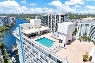 Comprar apartamento en Sunrise East 17E