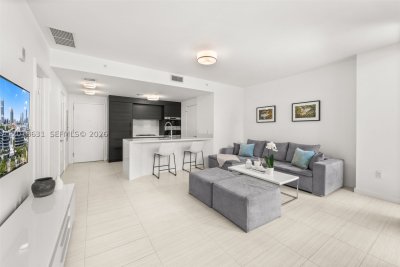 Comprar apartamento en One Ocean South Beach 108