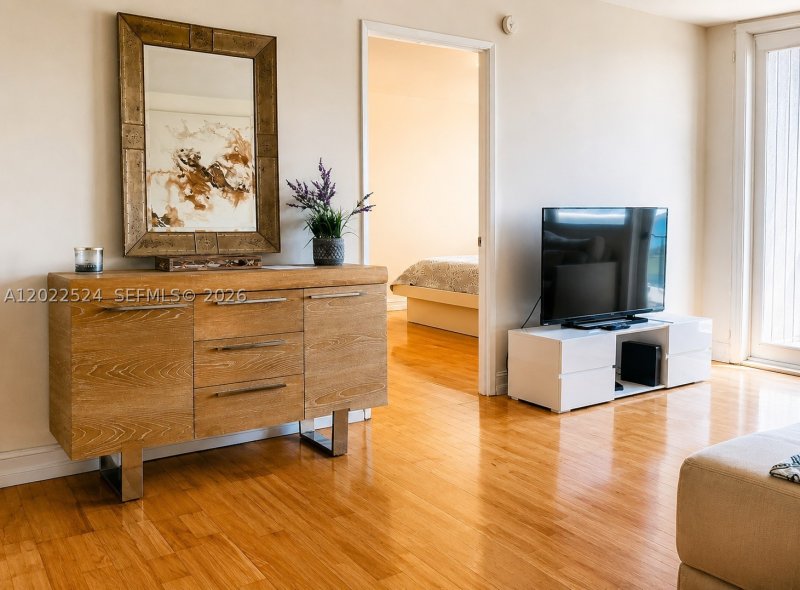 Apartment for rent at Aquasol 10T