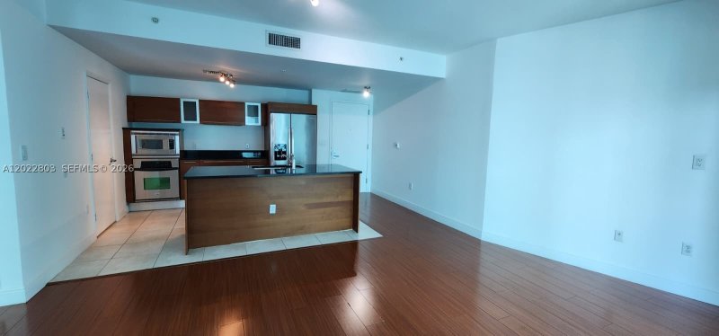 Condo for sale at Quantum 3717