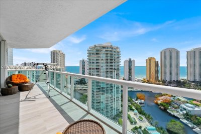 Comprar apartamento no Oceania 5 2451