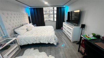 Comprar apartamento en Del Prado South Tower 702