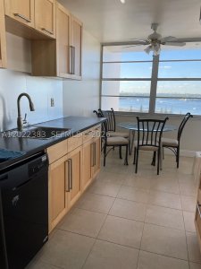 Comprar apartamento en Del Prado South Tower 1701