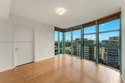 Comprar apartamento no 6000 Indian Creek 14B