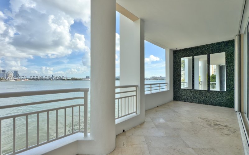 Comprar apartamento en Three Tequesta Point 306