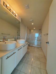 Aluguel de apartamento no Marina Blue 311