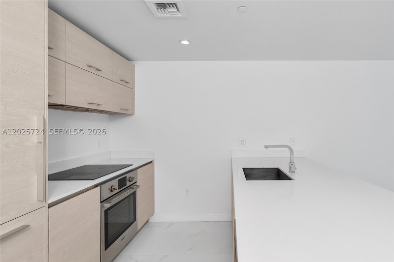 Comprar apartamento en Dua Miami - SLS Brickell Condo 3211