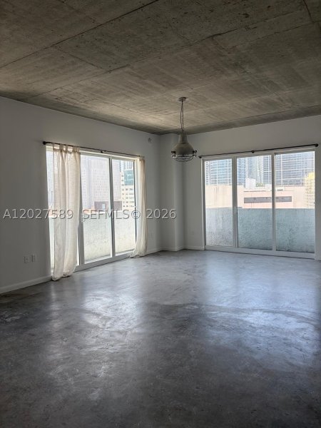Condo for sale at Loft Downtown II 913
